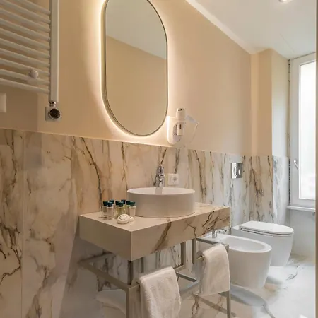 Trevi Imperial 3 게스트하우스