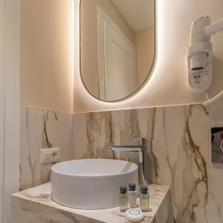 Trevi Imperial 3 * Rzym